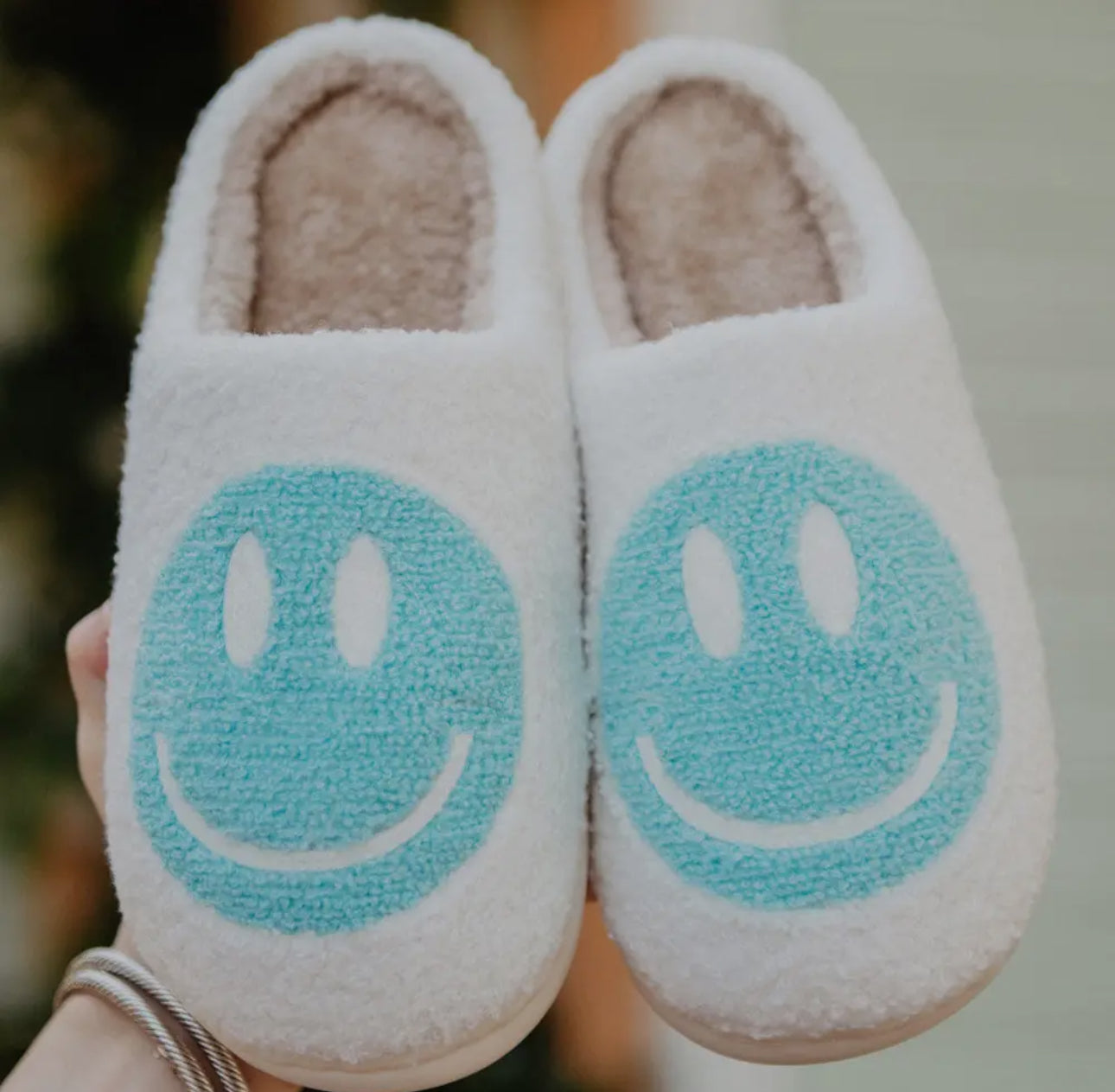 Women’s Smiley Face Slippers